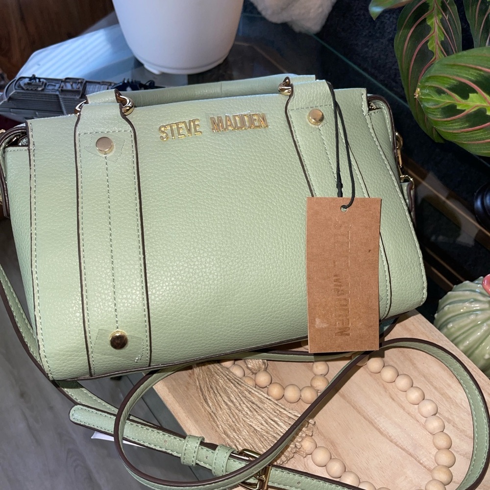 STEVE MADDEN BJessie Crossbody Bag In Green - Picture 3 of 12